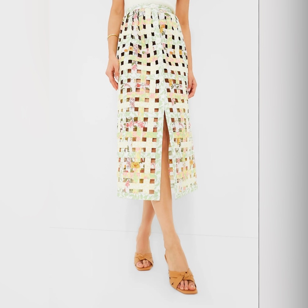 In Search Of: Coco Shop Basket Skirt